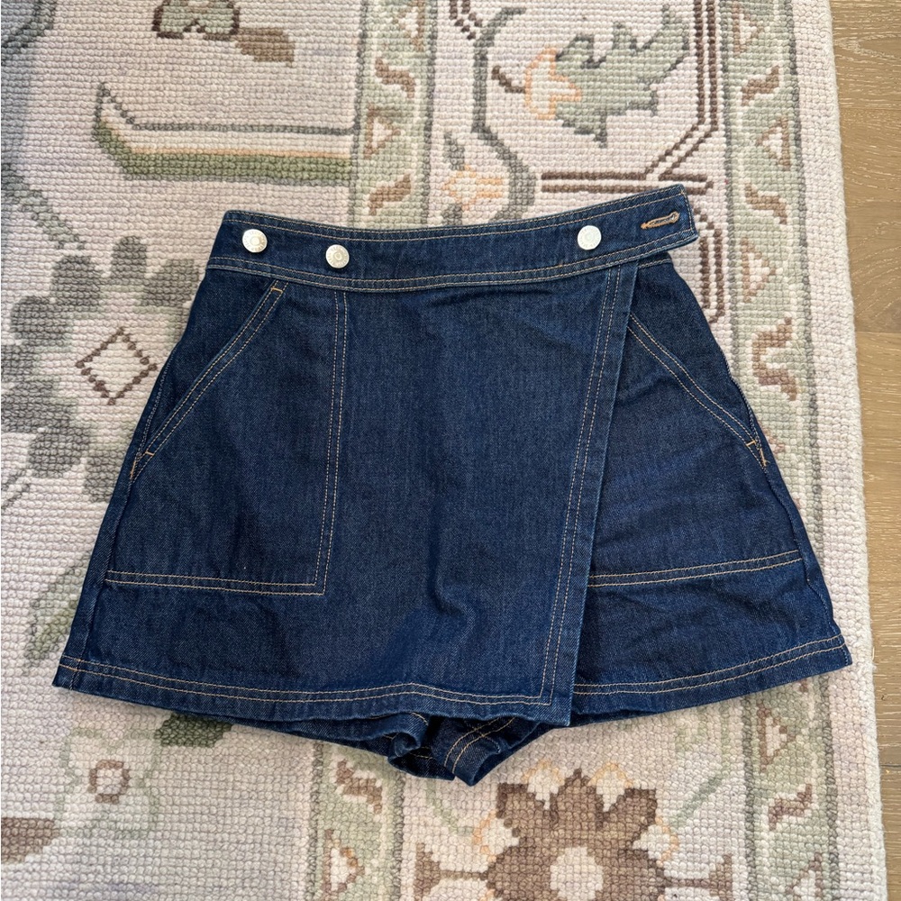 Veronica Beard Dark Blue Wrap Shorts